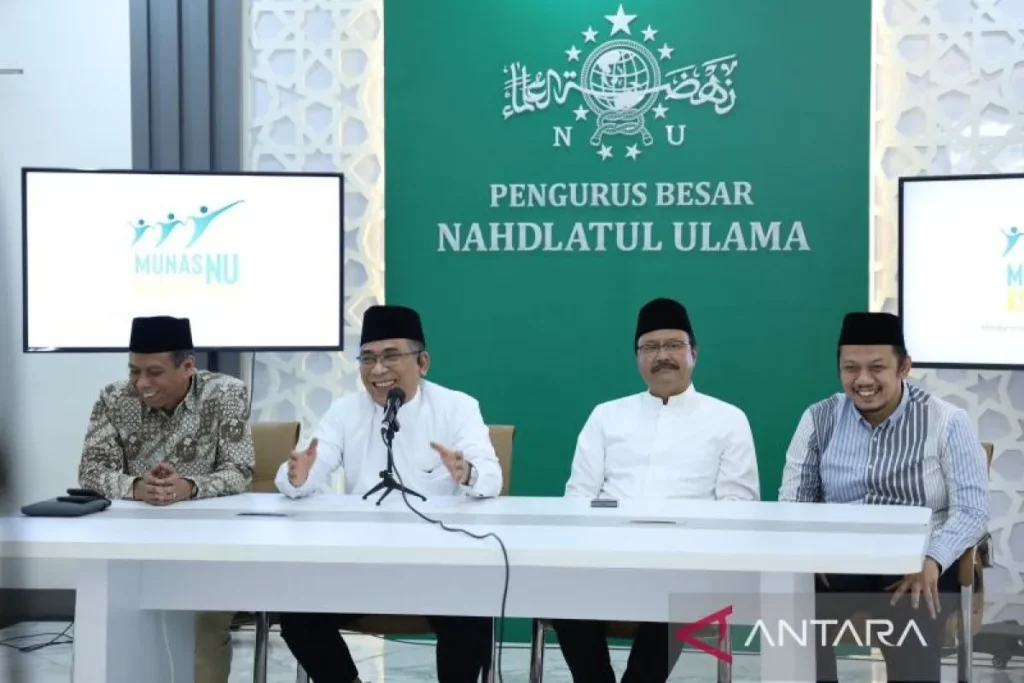 Ketua Umum Pengurus Besar Nahdlatul Ulama (PBNU) KH Yahya Cholil Staquf menegaskan bahwa NU tidak akan mendukung calon presiden (capres) atau calon wakil presiden (cawapres) dalam Pemilihan Presiden (Pilpres) 2024.