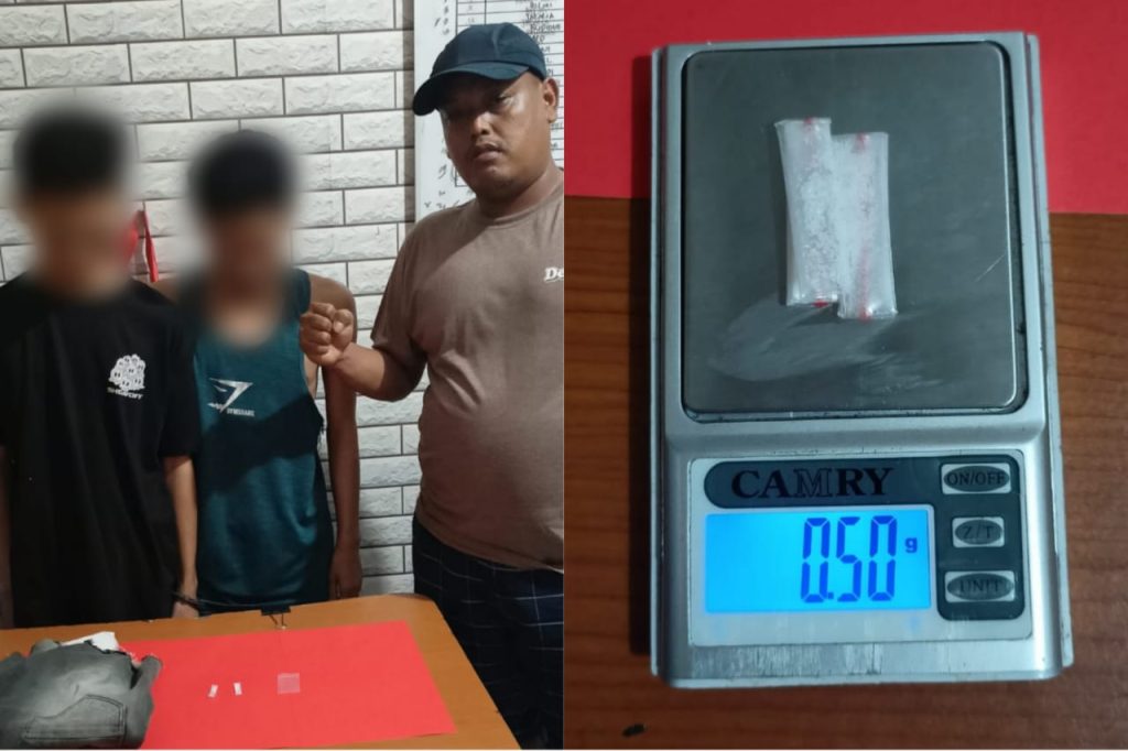 Sat Resnarkoba Polres Paser berhasil meringkus dua orang pemuda berinisial A (20) dan F (21), pelaku penyalahgunaan narkotika di Jl. Kandilo Bahari, Kecamatan Tanah Grogot pada, Selasa (19/9).