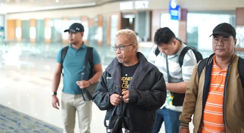 Muhammad Arbi Bakri saat diamankan Tim Tabur Kejagung RI. (Foto: Istimewa)