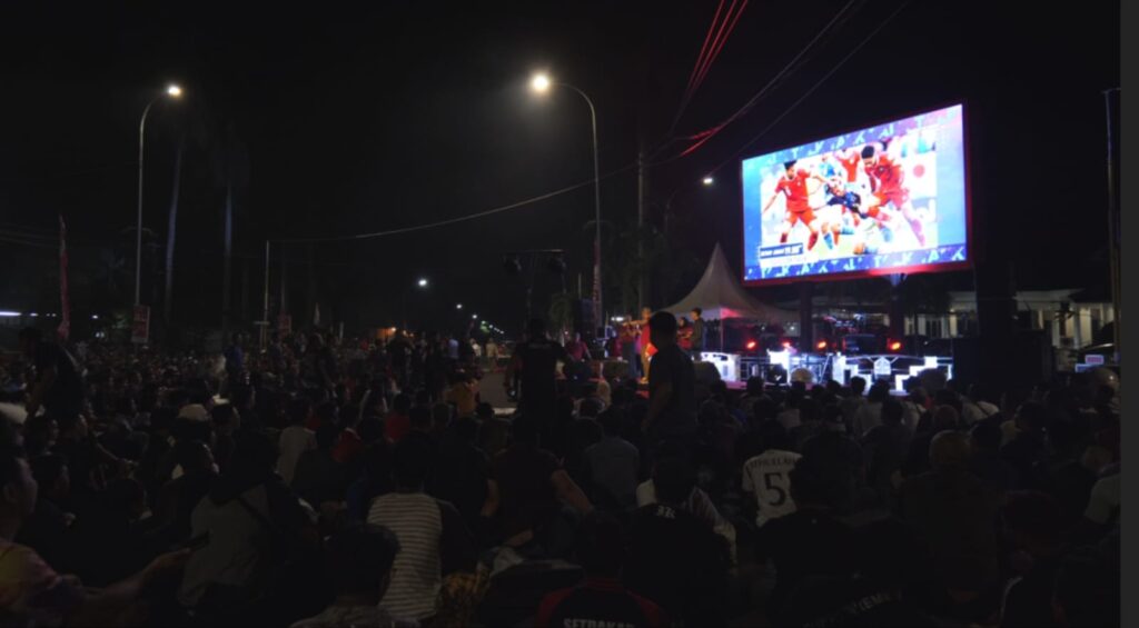 Suasana Simpang 4 Pendopo Bupati Kutai Kartanegara pada Jumat (26/4/24).