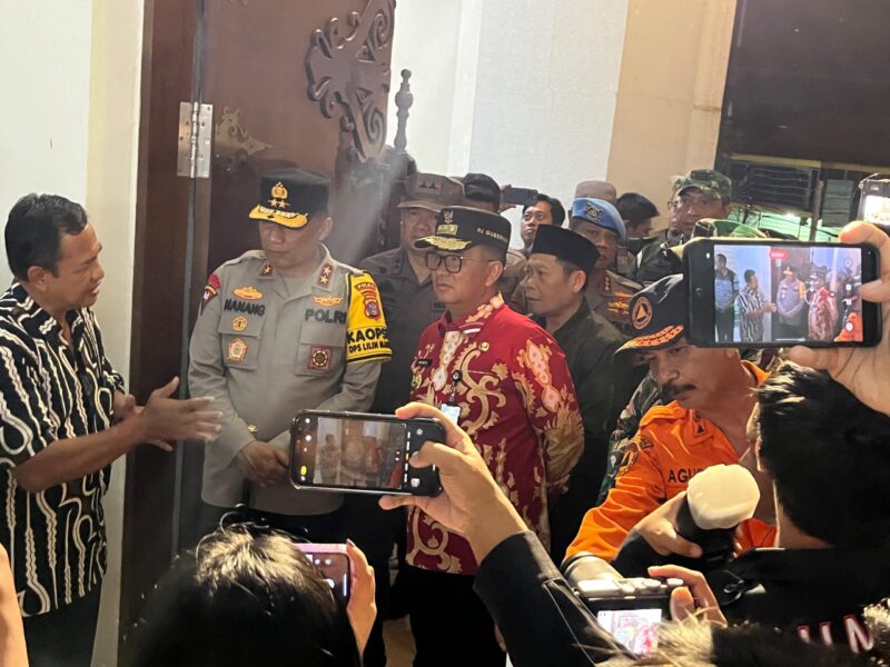 Foto: Pj Gubernur Kaltim Akmal Malik bersama Kapolda Kaltim Irjen Pol Nanang Avianto dan jajaran Forkopimda.