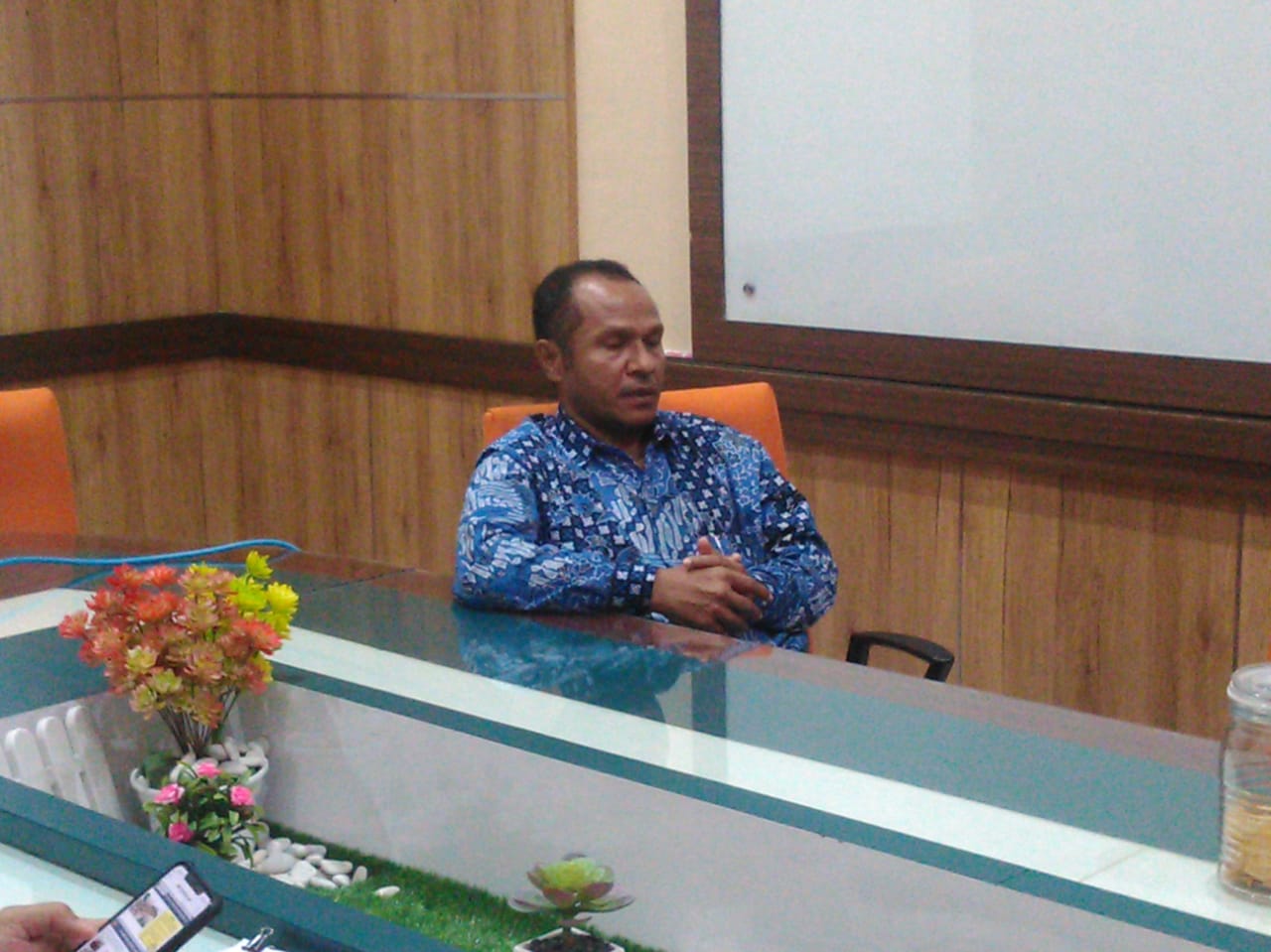 Foto: Guru Besar Manajemen dan Kebijakan Publik Fisipol UGM, Prof. Dr. Gabriel Lele.