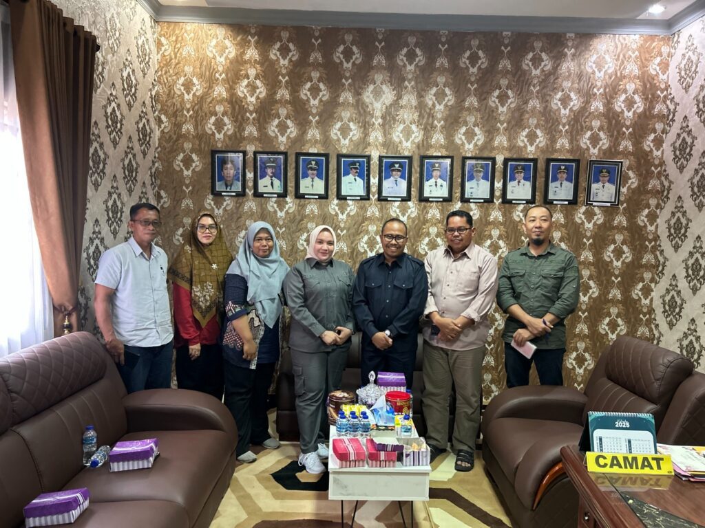 Foto: Anggota DPRD Kabupaten Kutai Kartanegara (Kukar), Rahmat Dermawan, saat berkunjung ke Kecamatan Muara Jawa.